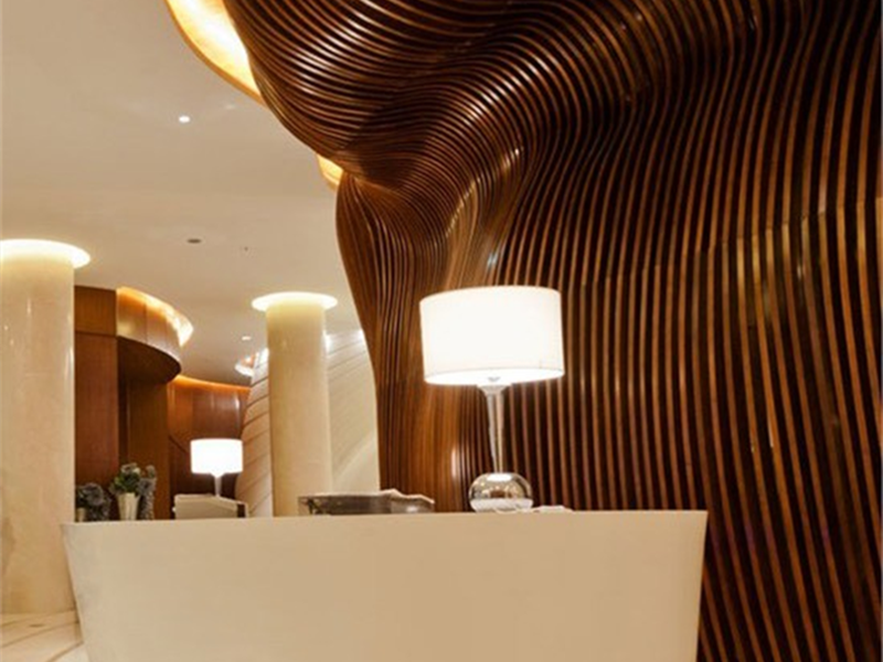 無錫保利利江灣城售樓中?